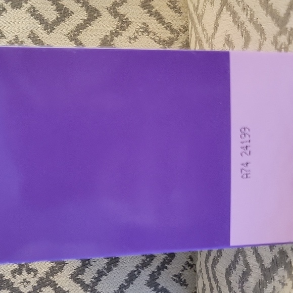 Clinique Bundle - Picture 7 of 8